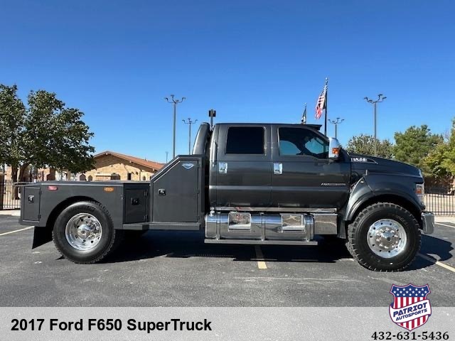 2017 Ford F650 SuperTruck